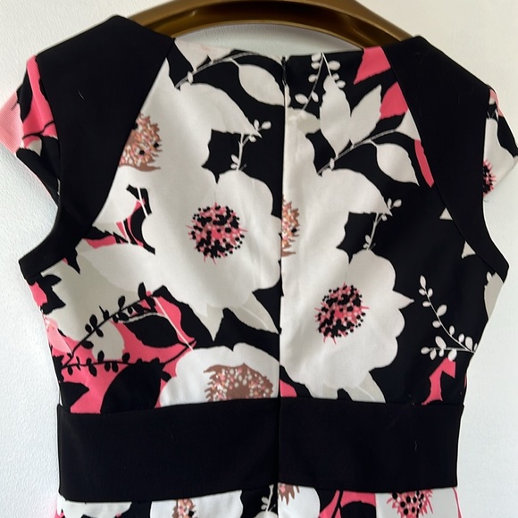 New York and Company pink floral dress size 2 black ivory - Picture 7 of 8